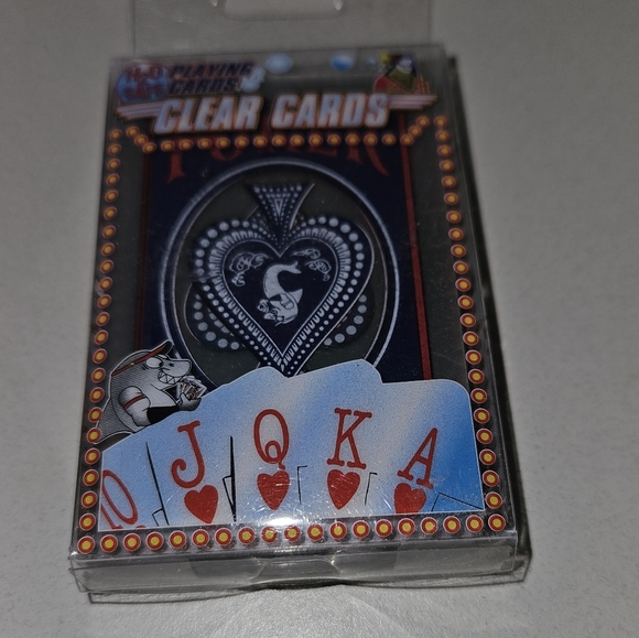 ==Clear waterproof plastic playing cards - Picture 6 of 9